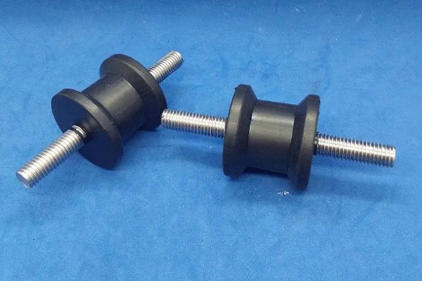 Опоры двигателя